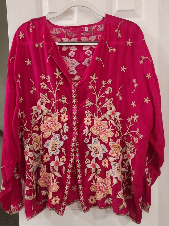 Johnny Was Tops - Johnny Was Fuchsia Floral Embroidered Tunic Size L
